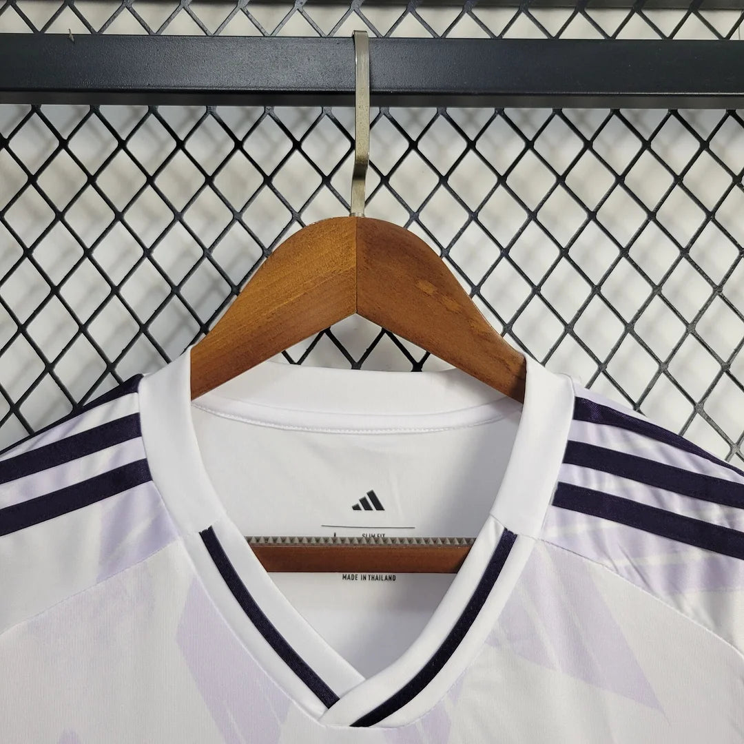 Man United 25/26 Away Kit - Inspired Design